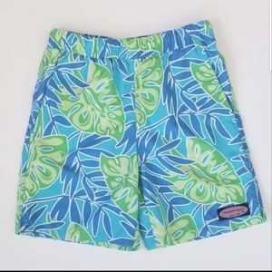 Vineyard Vines Short Boy Size 8-10